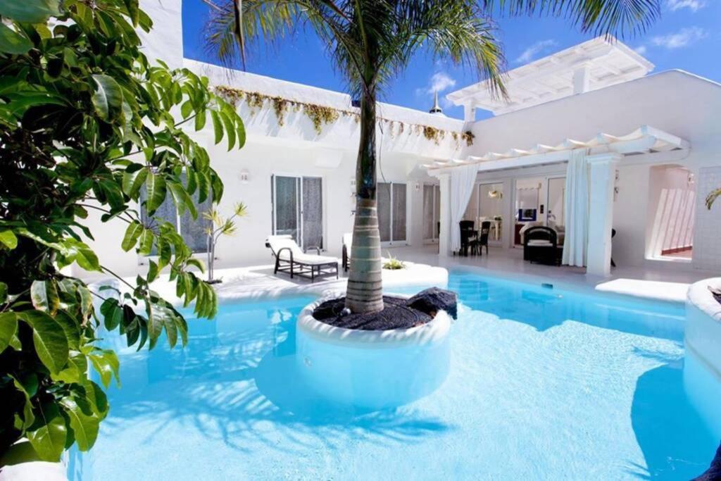 Alegria Villa La Oliva